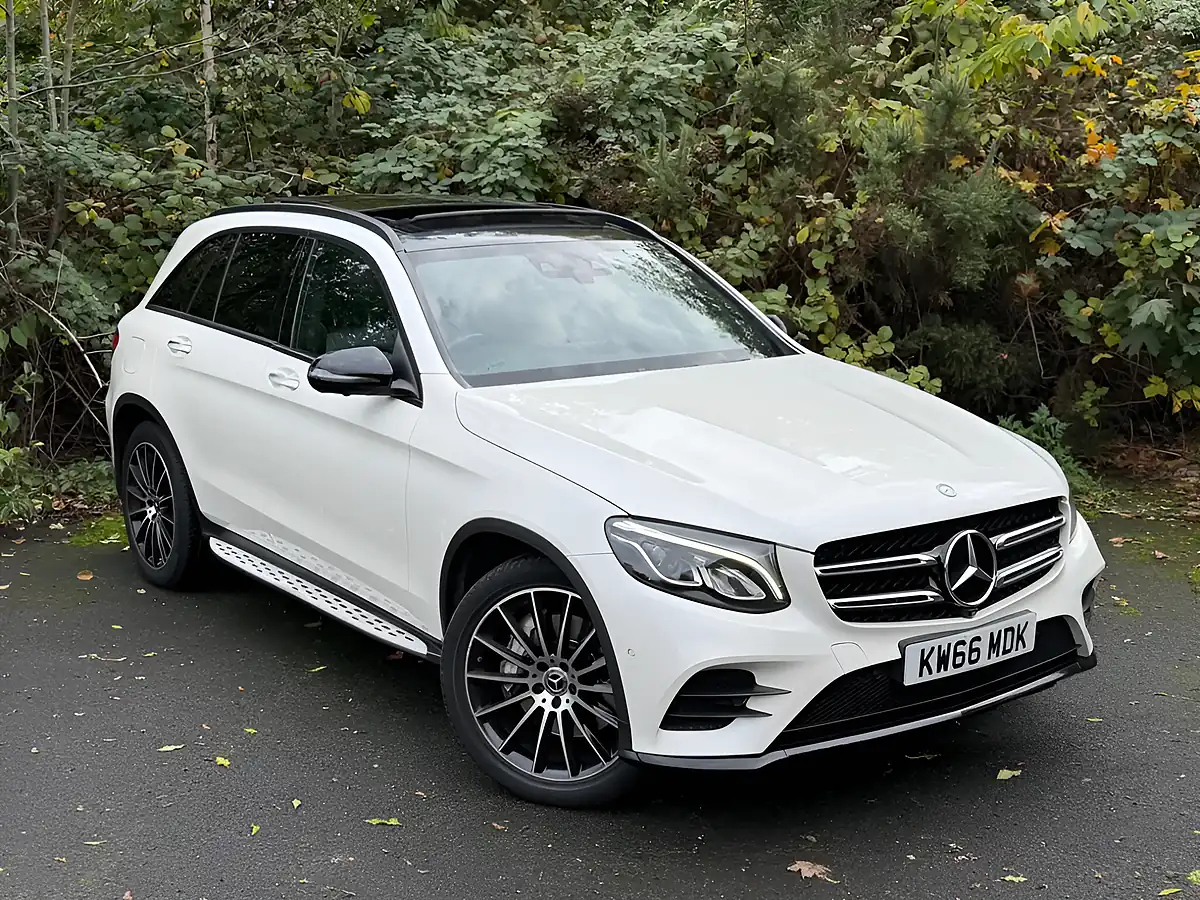 Used 2016 Mercedes-Benz Glc AMG Line (premium) White - Interior and Exterior details 5