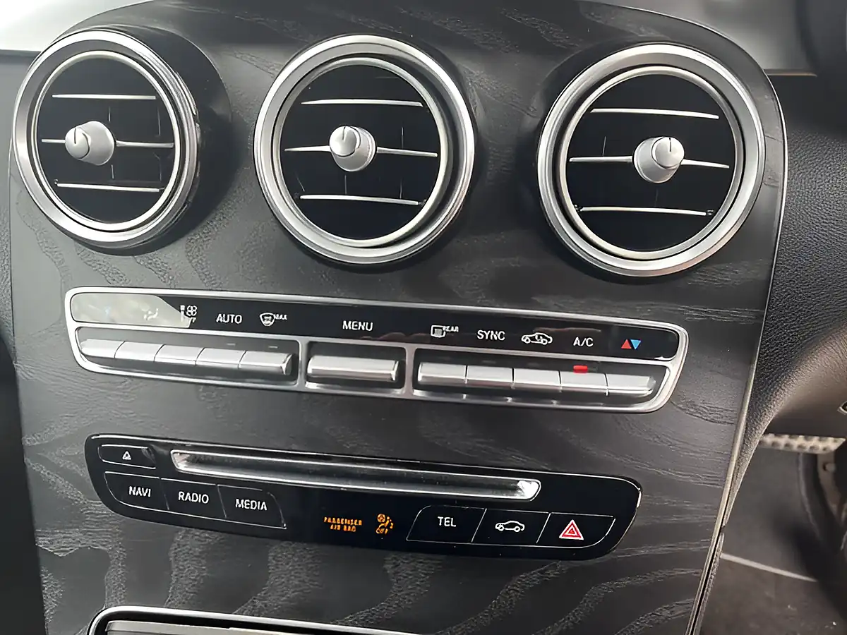 Used 2016 Mercedes-Benz Glc AMG Line White - Interior and Exterior details 10