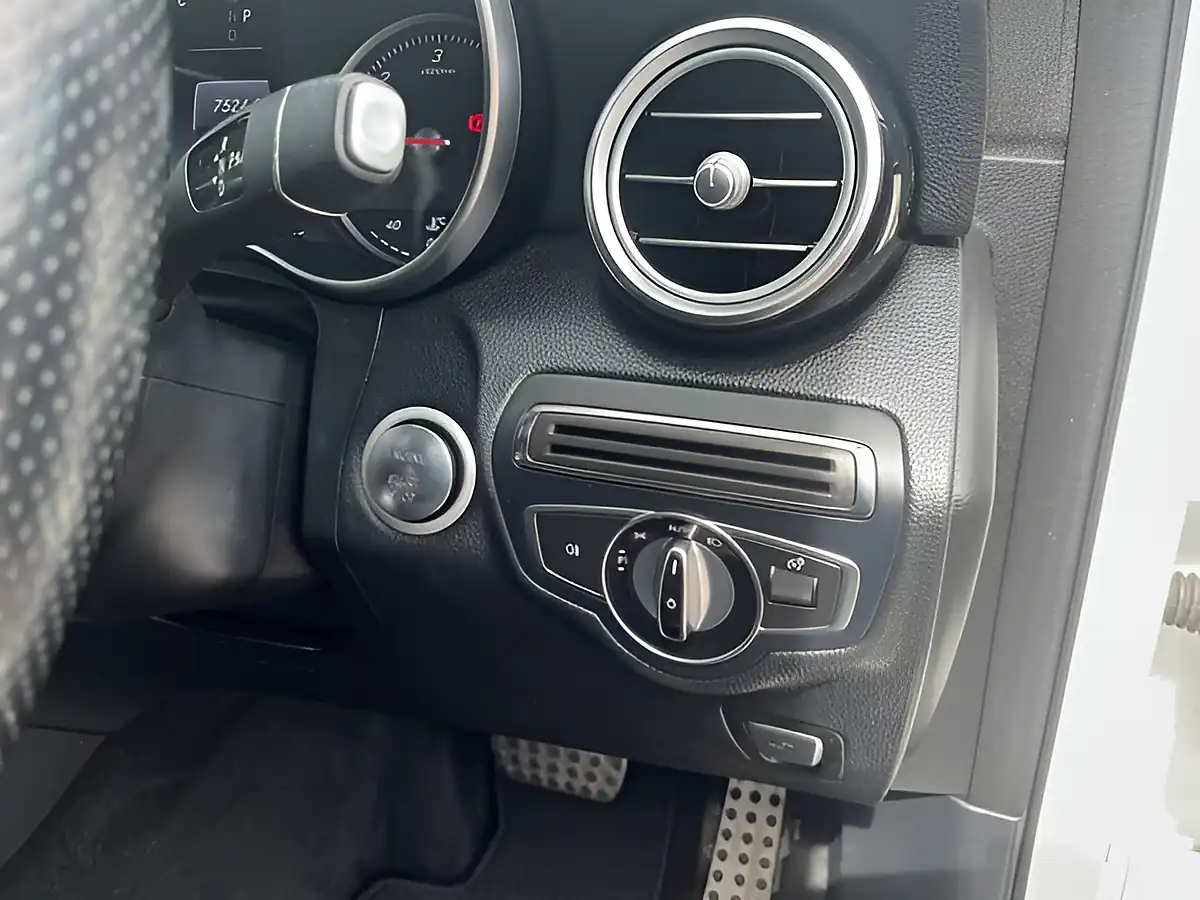 Used 2016 Mercedes-Benz Glc AMG Line White - Interior and Exterior details 19