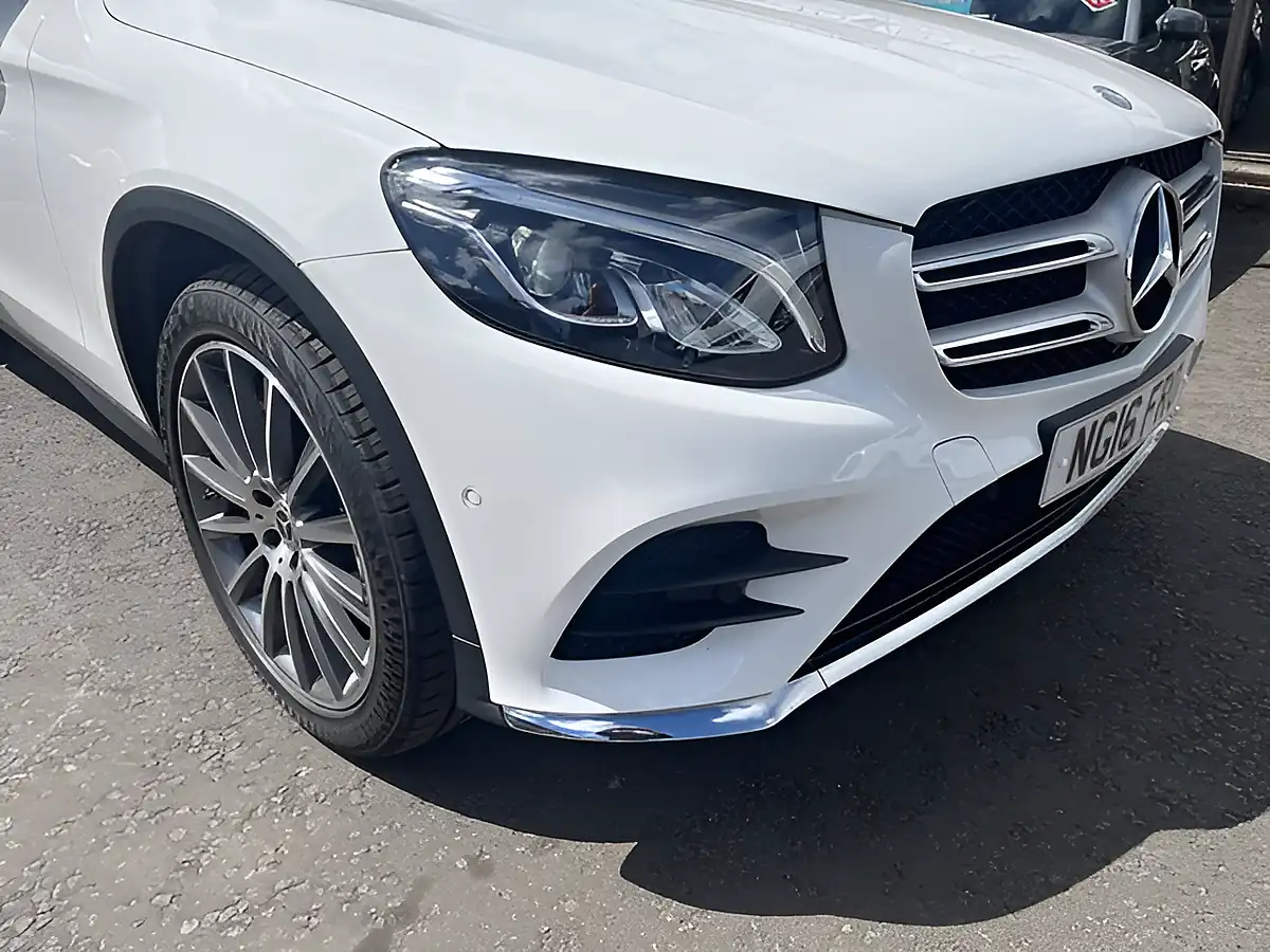 Used 2016 Mercedes-Benz Glc AMG Line White - Interior and Exterior details 4