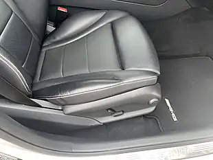 Used 2016 Mercedes-Benz Glc AMG Line White - Interior and Exterior details 7
