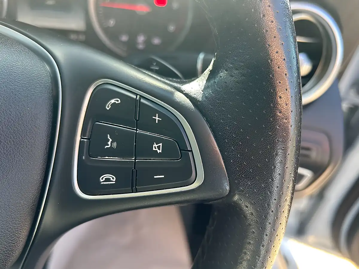Used 2016 Mercedes-Benz Glc Sport (premium Plus) Silver - Interior and Exterior details 20