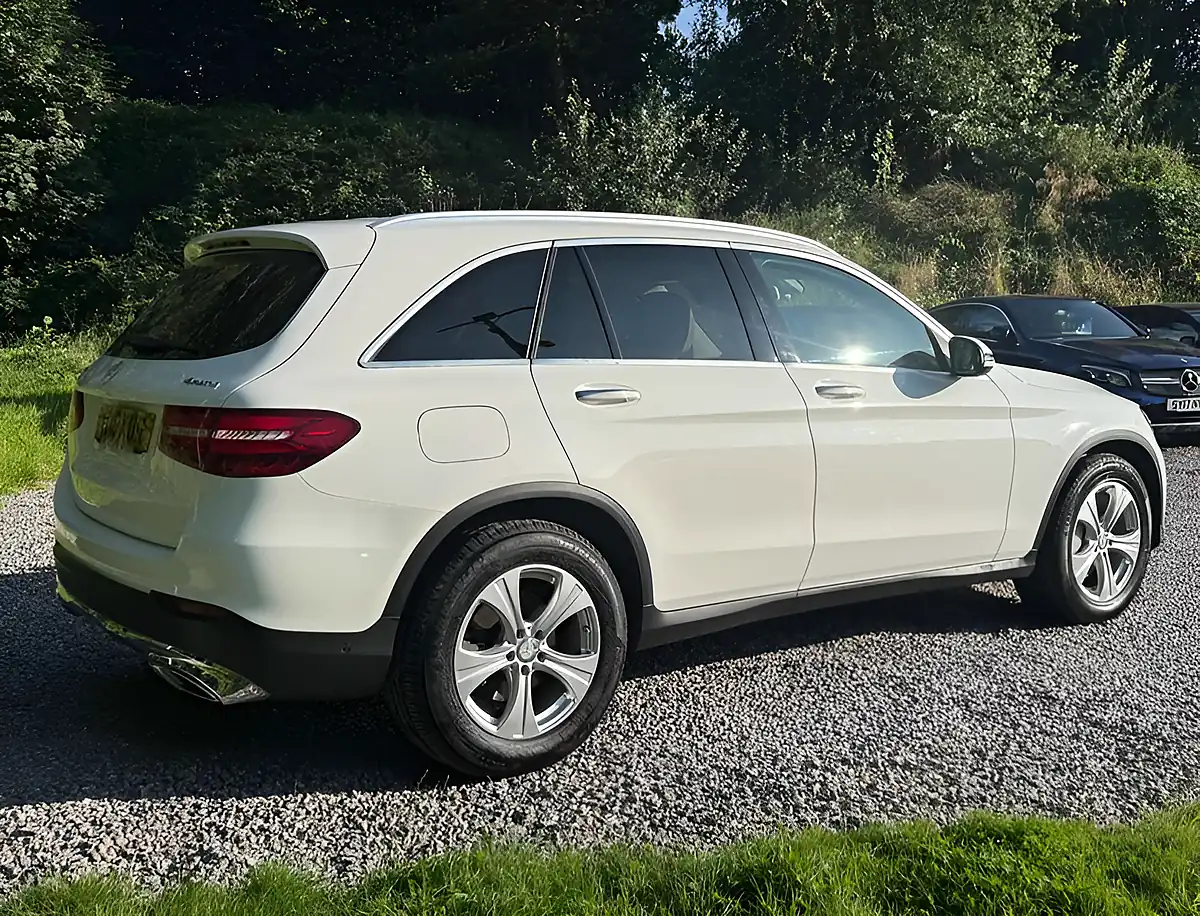 Used 2016 Mercedes-Benz Glc Sport Premium White - Interior and Exterior details 3