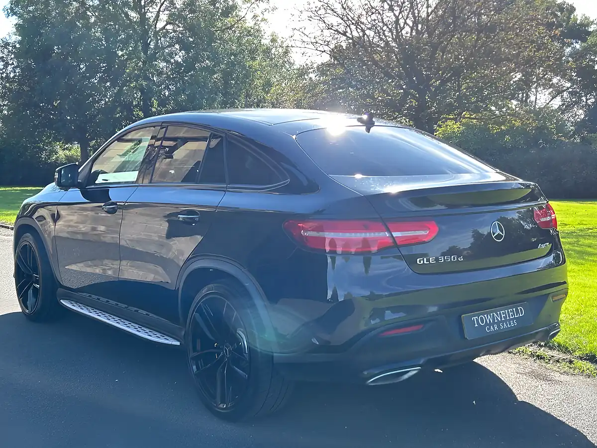 Used 2016 Mercedes-Benz Gle AMG Line Black - Interior and Exterior details 10