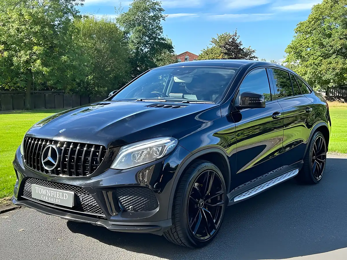 Used 2016 Mercedes-Benz Gle AMG Line Black - Interior and Exterior details 3