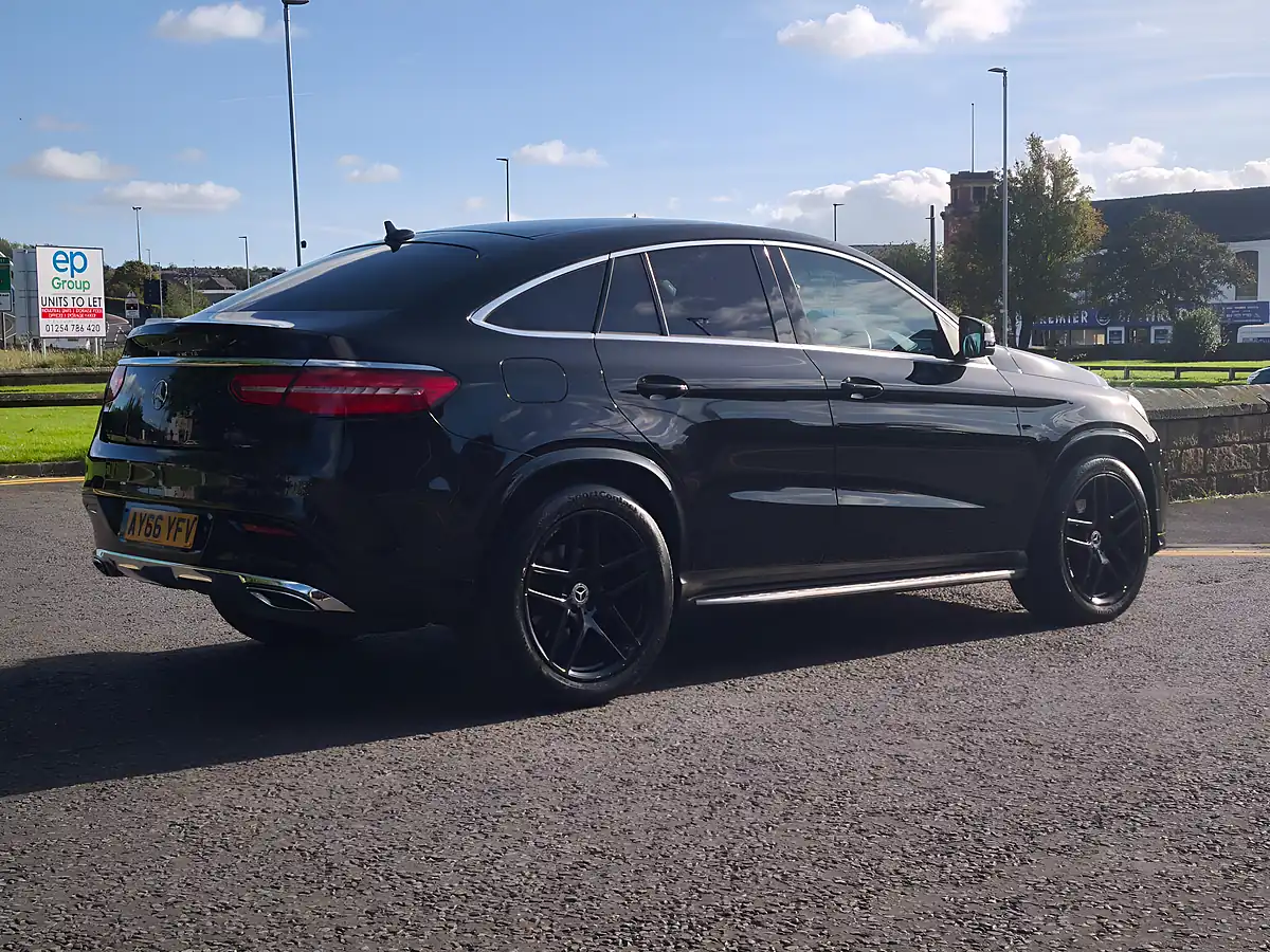 Used 2016 Mercedes-Benz Gle AMG Line Coupe Black - Interior and Exterior details 16