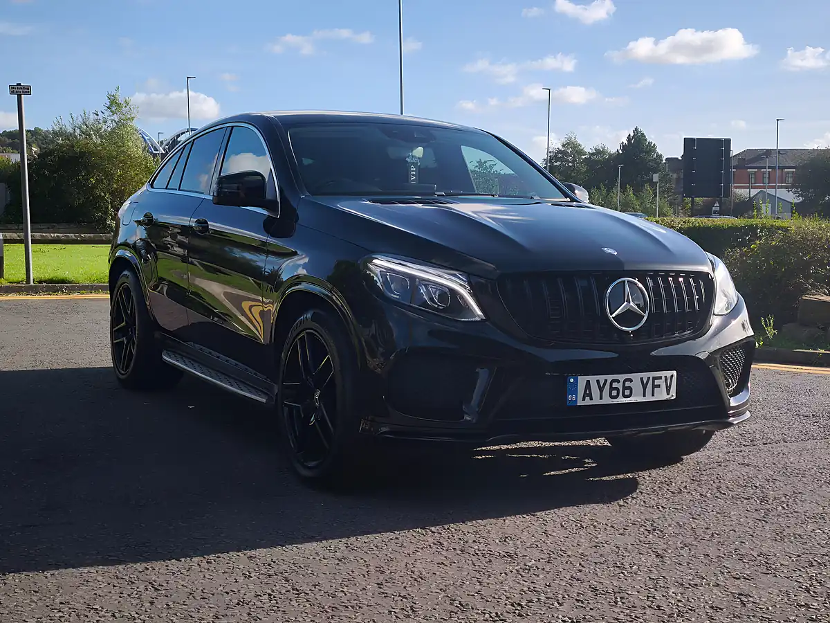 Used 2016 Mercedes-Benz Gle AMG Line Coupe Black - Interior and Exterior details 3