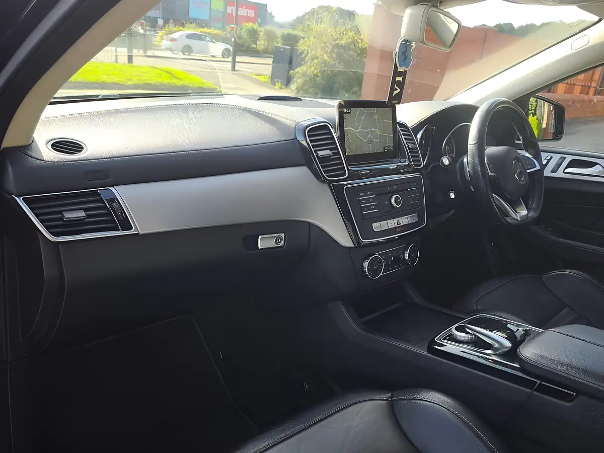 Used 2016 Mercedes-Benz Gle AMG Line Coupe Black - Interior and Exterior details 8
