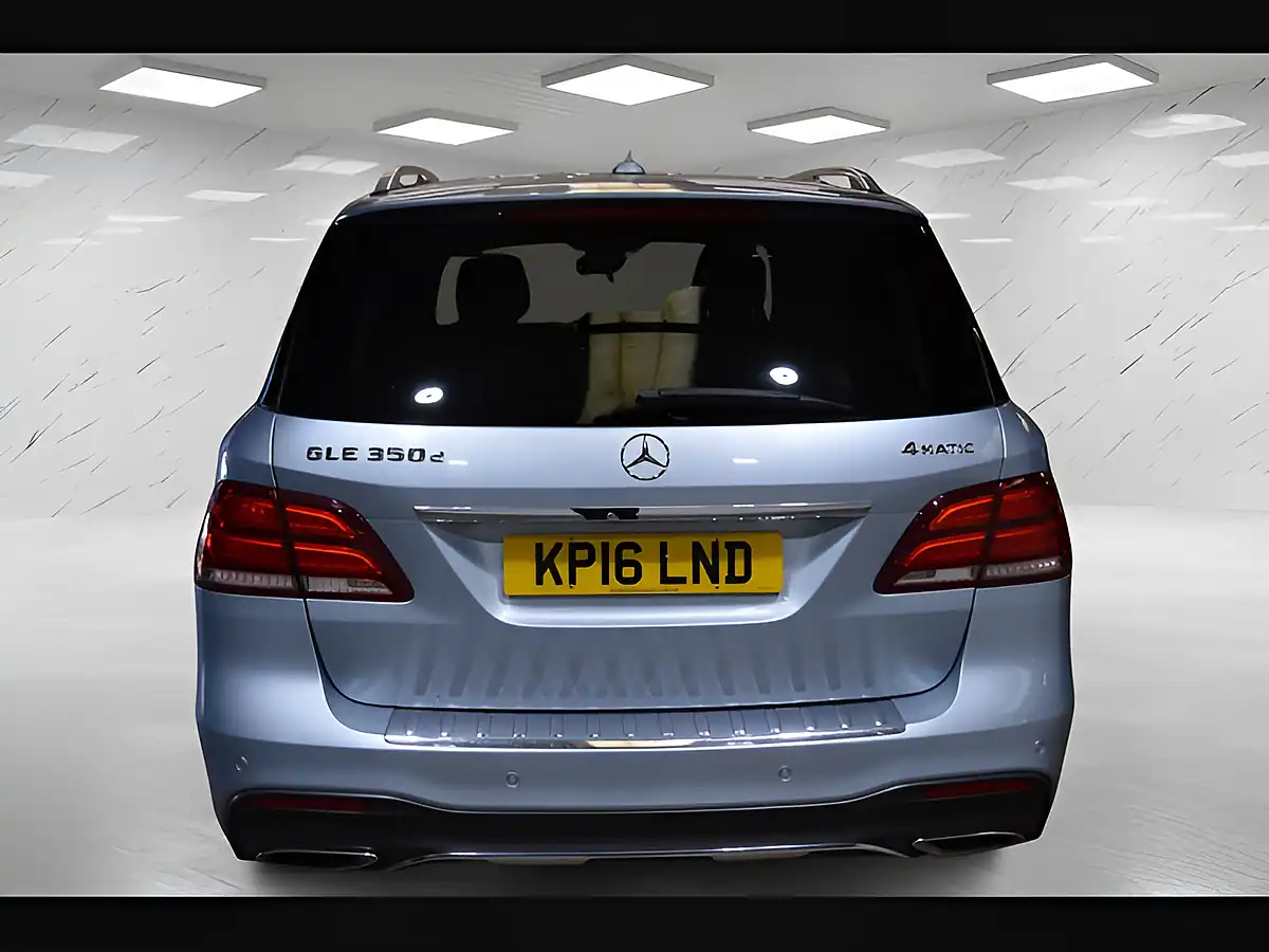Used 2016 Mercedes-Benz Gle AMG Line Diamond Silver - Interior and Exterior details 7