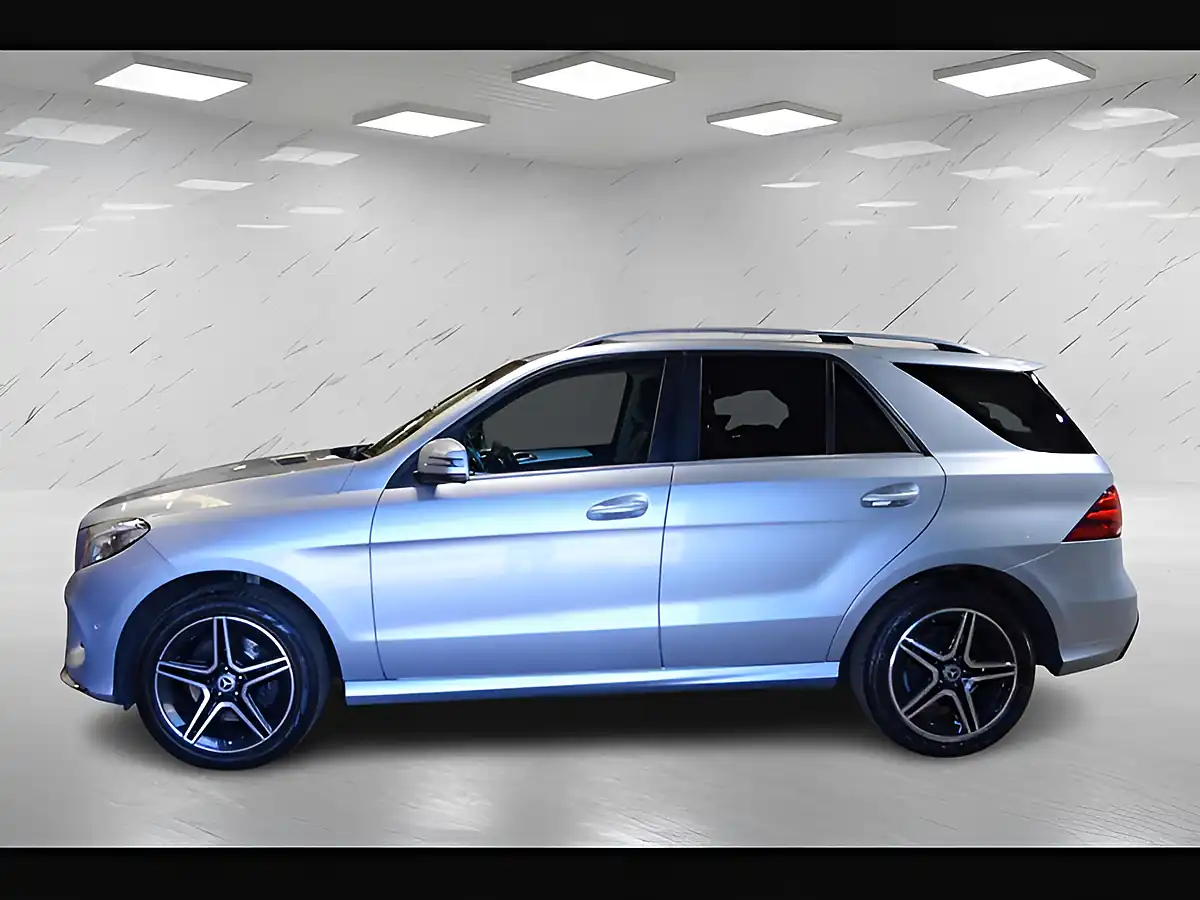 Used 2016 Mercedes-Benz Gle AMG Line Diamond Silver - Interior and Exterior details 9