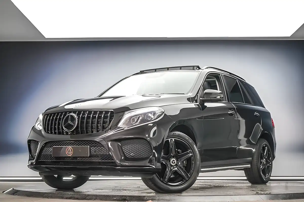 Used 2016 Mercedes-Benz Gle AMG Line Premium Plus Black - Front View