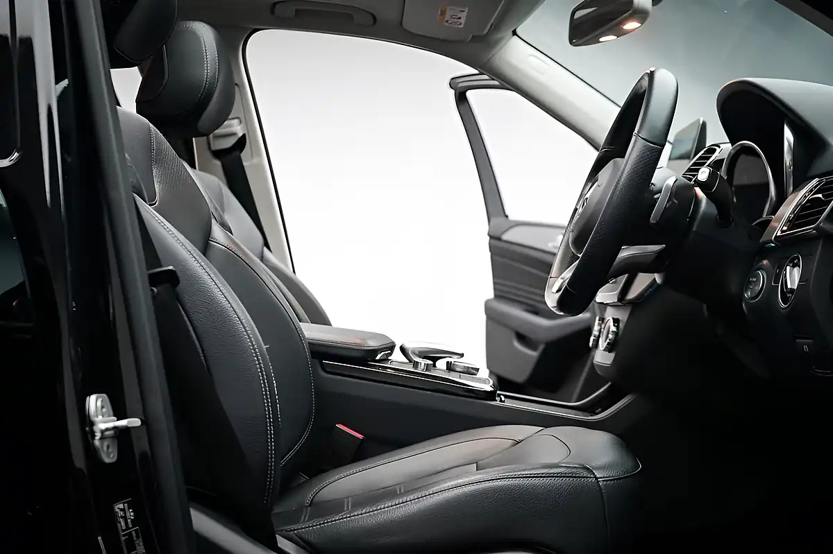 Used 2016 Mercedes-Benz Gle AMG Line Premium Plus Black - Interior and Exterior details 15