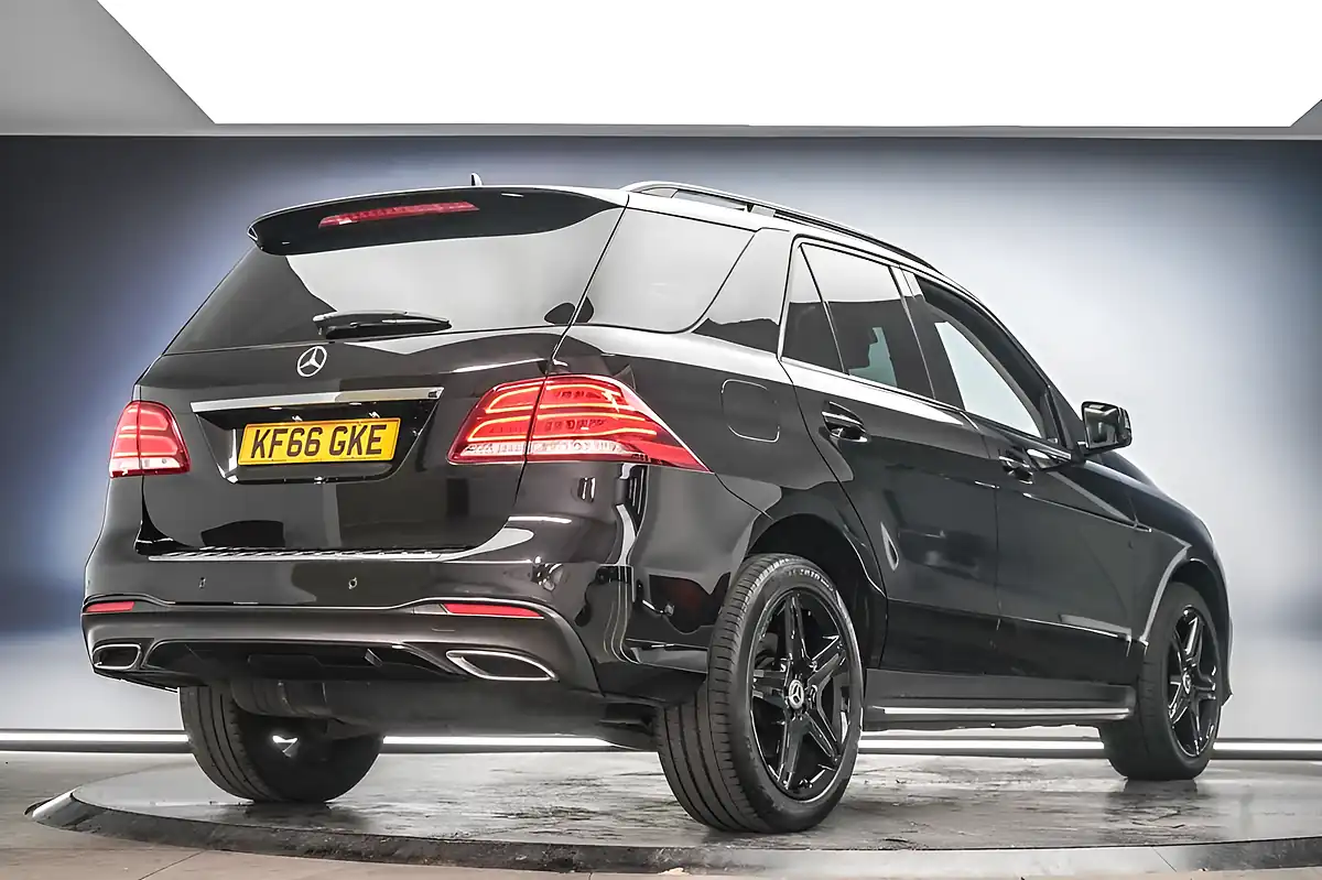 Used 2016 Mercedes-Benz Gle AMG Line Premium Plus Black - Interior and Exterior details 3