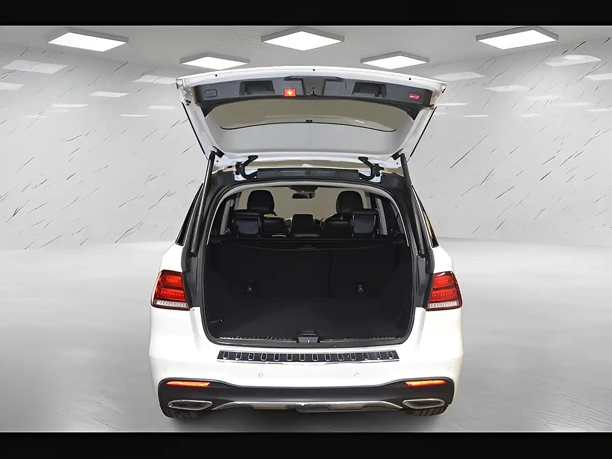 Used 2016 Mercedes-Benz Gle AMG Line Selenite Grey - Interior and Exterior details 10