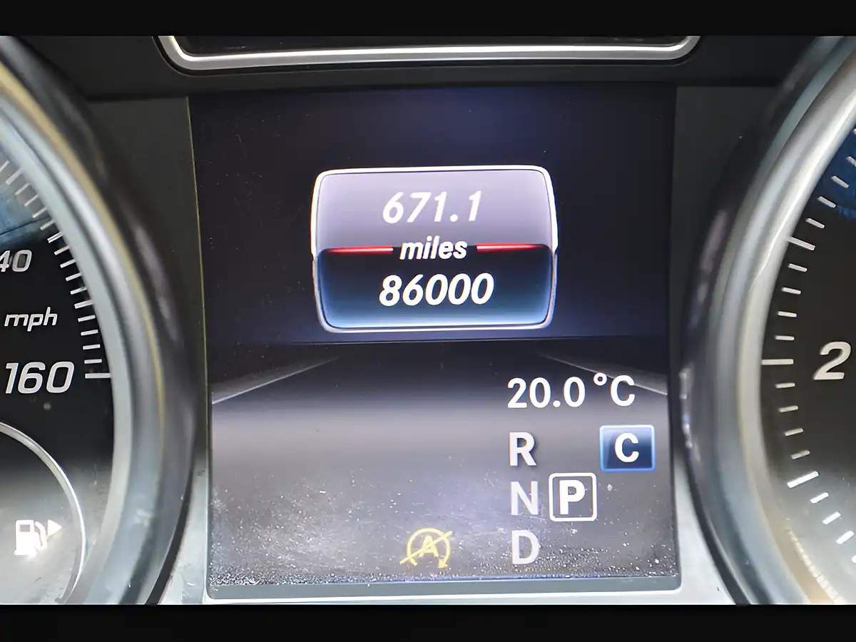 Used 2016 Mercedes-Benz Gle AMG Line Selenite Grey - Interior and Exterior details 20