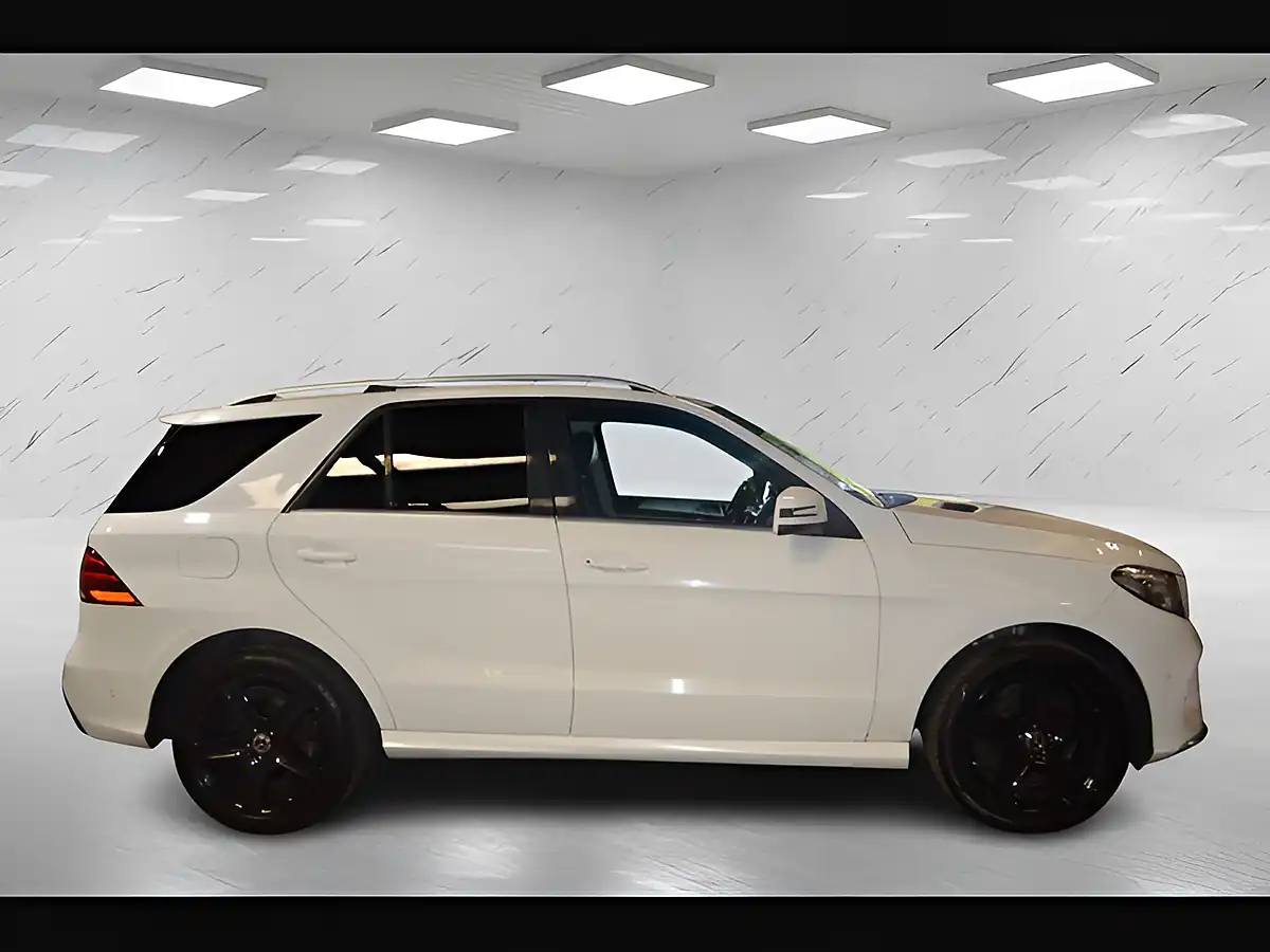 Used 2016 Mercedes-Benz Gle AMG Line Selenite Grey - Interior and Exterior details 5