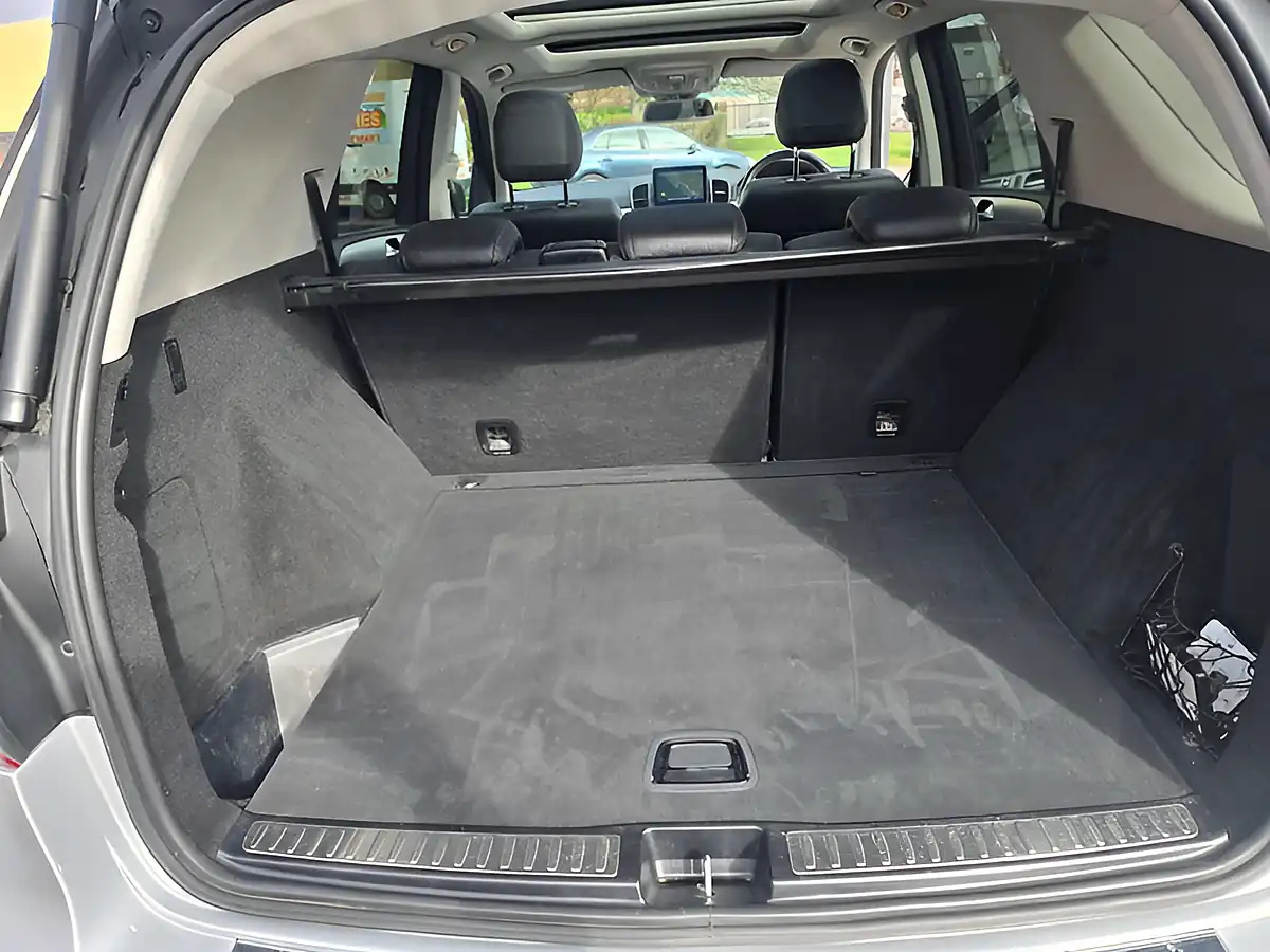 Used 2016 Mercedes-Benz Gle AMG Premium Silver - Interior and Exterior details 20