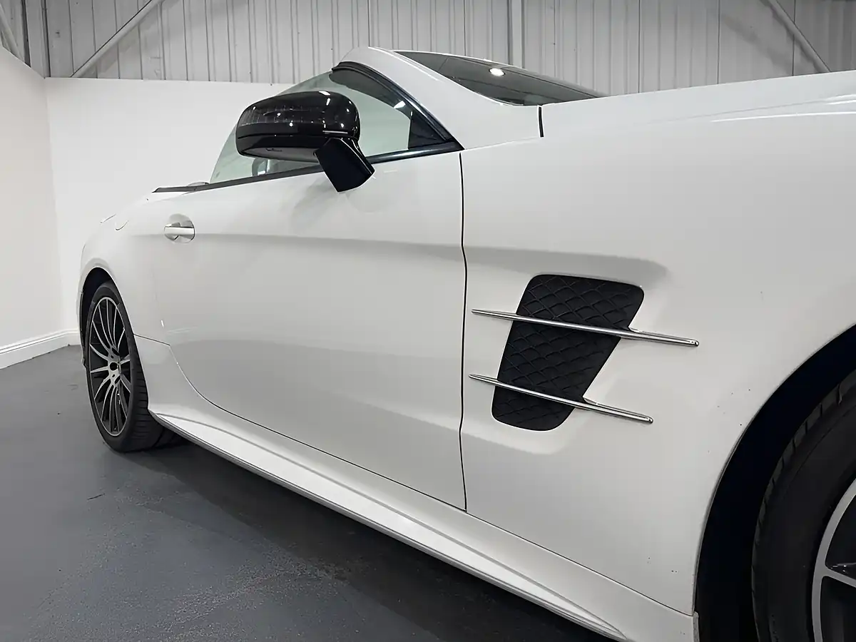 Used 2016 Mercedes-Benz Sl AMG Line White - Interior and Exterior details 5