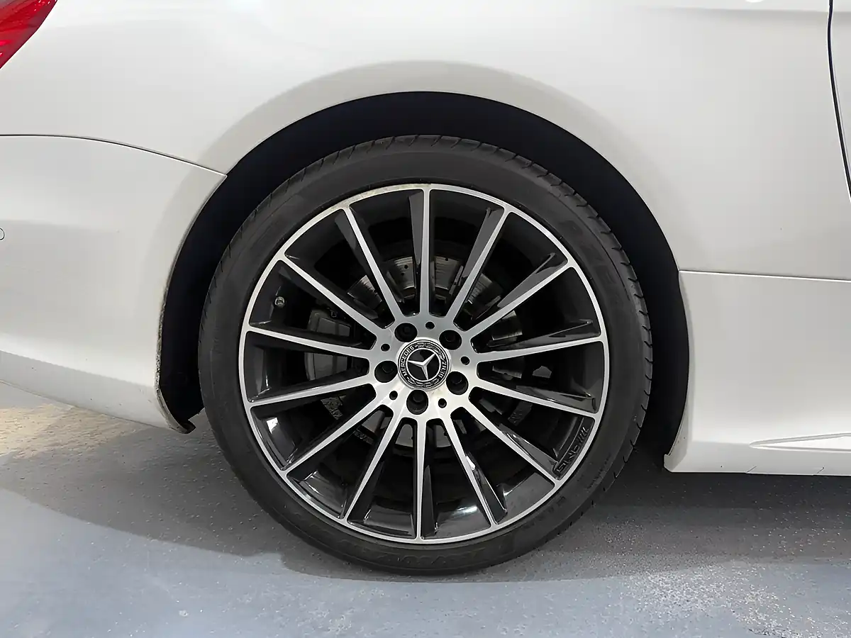 Used 2016 Mercedes-Benz Sl AMG Line White - Interior and Exterior details 6