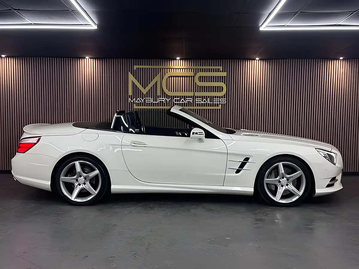 Used 2016 Mercedes-Benz Sl AMG Sport White - Interior and Exterior details 4