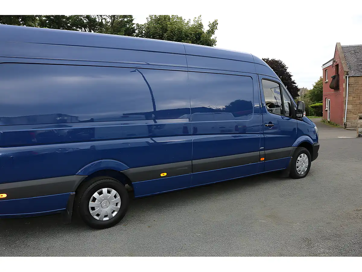 Used 2016 Mercedes-Benz Sprinter Lwb Blue - Interior and Exterior details 10