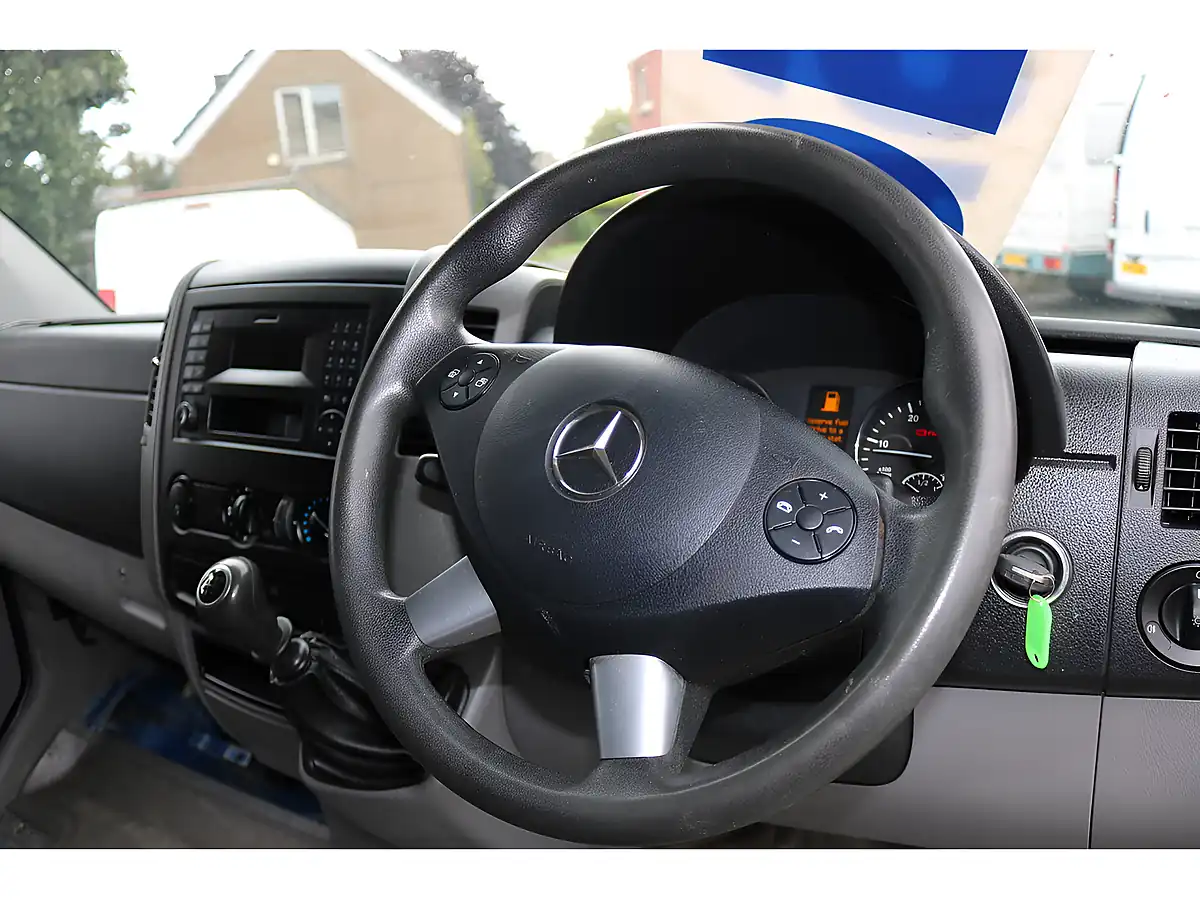 Used 2016 Mercedes-Benz Sprinter Lwb Blue - Interior and Exterior details 13