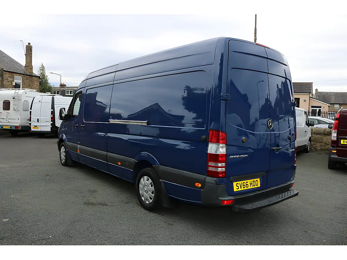 Used 2016 Mercedes-Benz Sprinter Lwb Blue - Interior and Exterior details 5