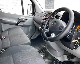 Used 2016 Mercedes-Benz Sprinter Mwb Low Roof Grey - Interior and Exterior details 17
