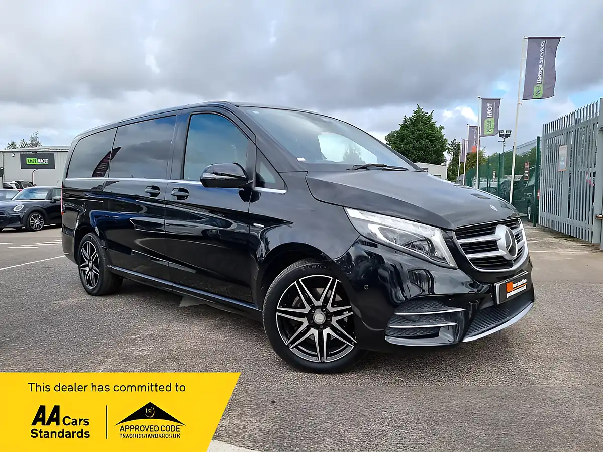 Used 2016 Mercedes-Benz V Class AMG Line Obsidian Black Metallic - Front View