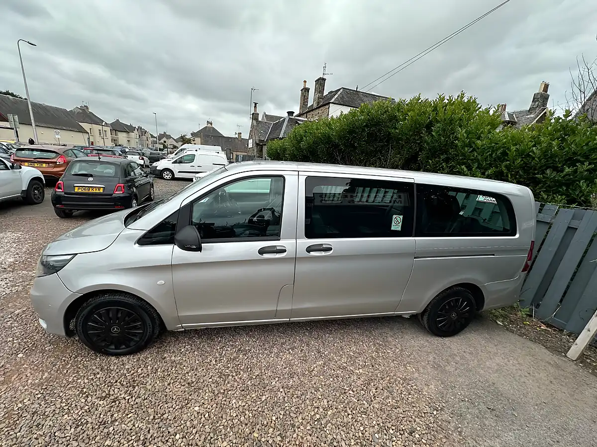 Used 2016 Mercedes-Benz Vito Pro Silver - Interior and Exterior details 6