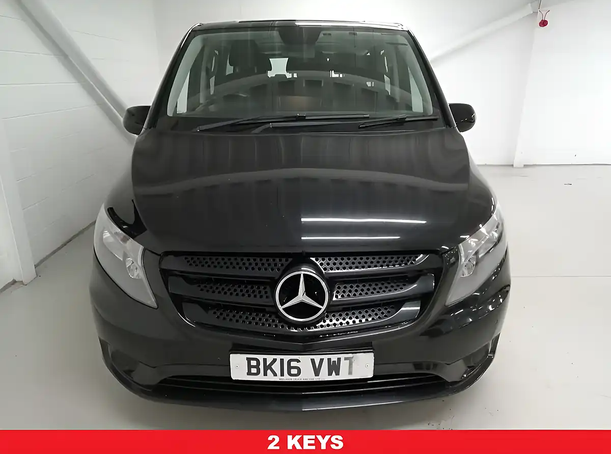 Used 2016 Mercedes-Benz Vito Pro Tourer Double Cab Black - Interior and Exterior details 4
