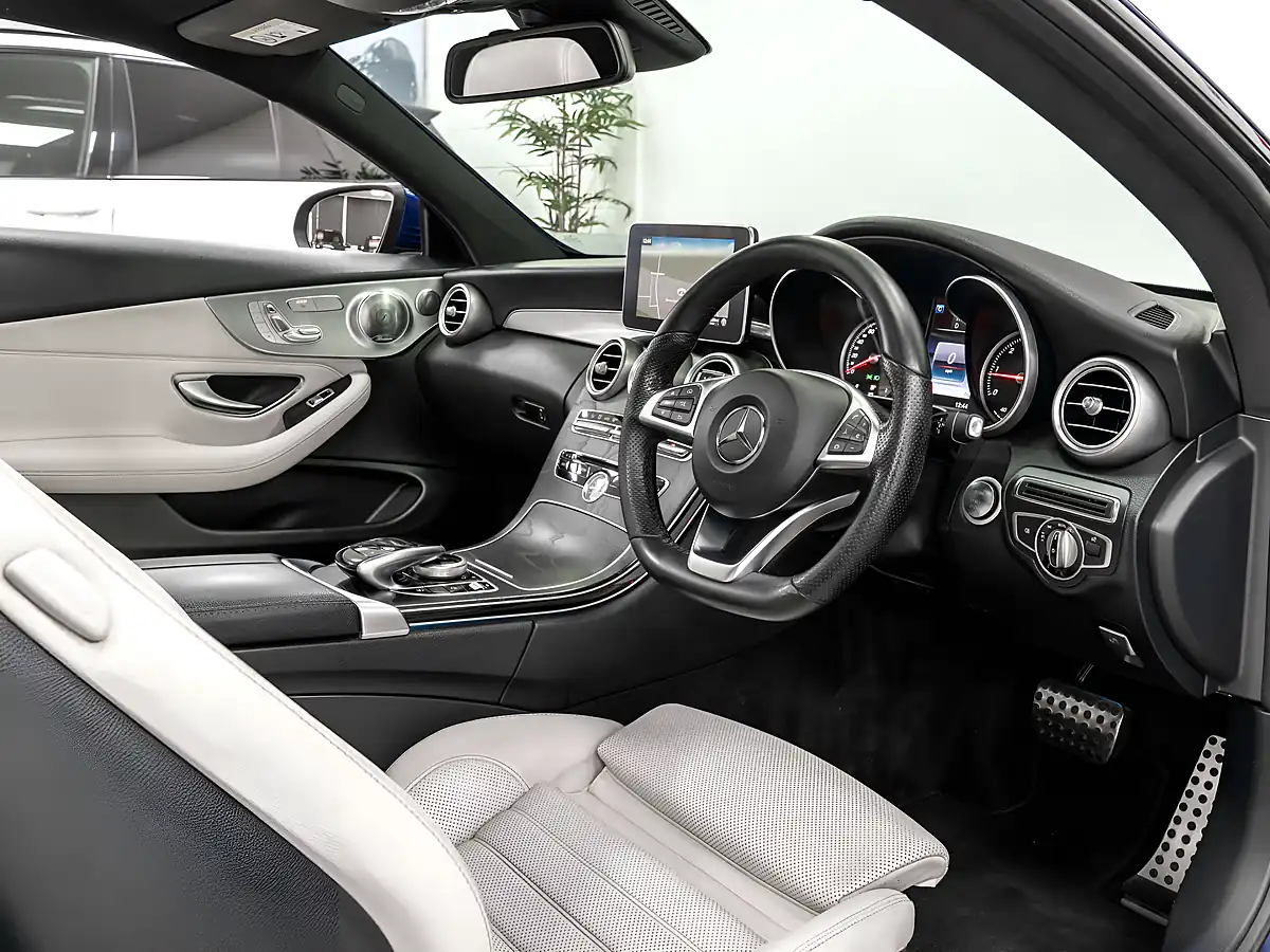 Used 2016 Mercedes C Class AMG Line Premium Plus Brilliant Blue - Interior and Exterior details 12