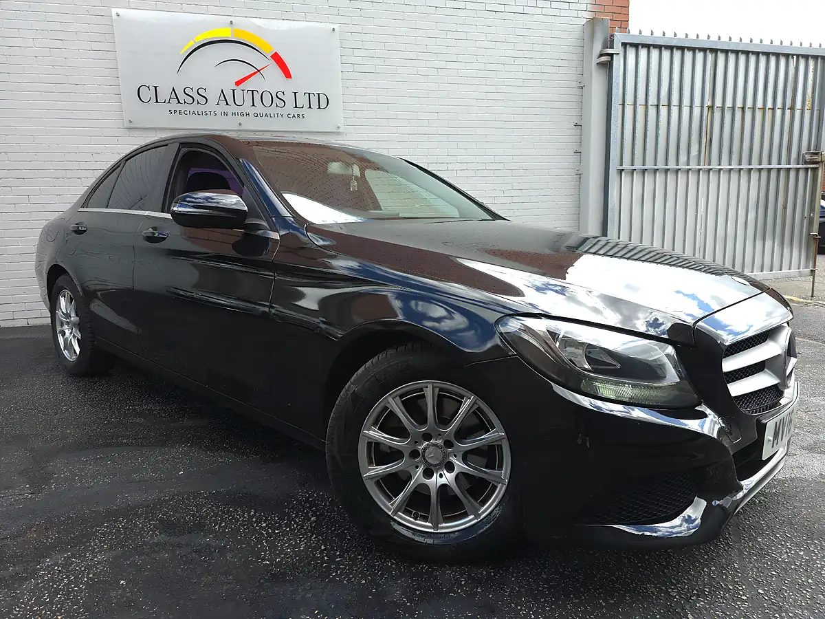 Used 2016 Mercedes C Class Se Black - Front View