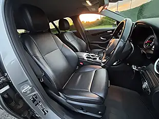 Used 2016 Mercedes C Class Se Executive Palladium Silver - Interior and Exterior details 8