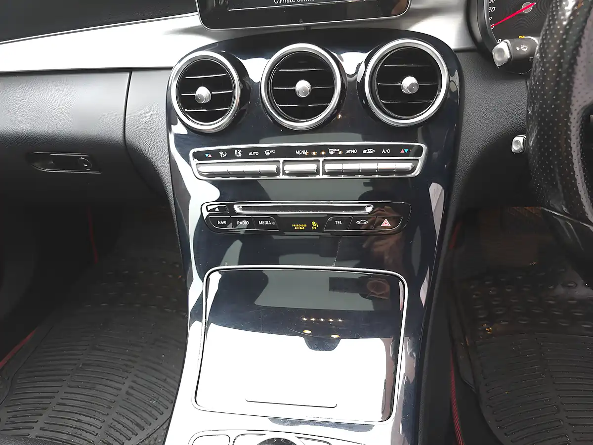 Used 2016 Mercedes C Class Sport (premium) Silver - Interior and Exterior details 10