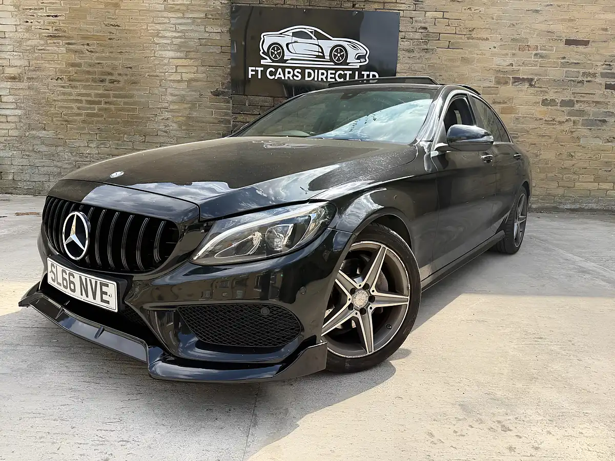 Used 2016 Mercedes C200 AMG Line (premium) Black - Interior and Exterior details 12
