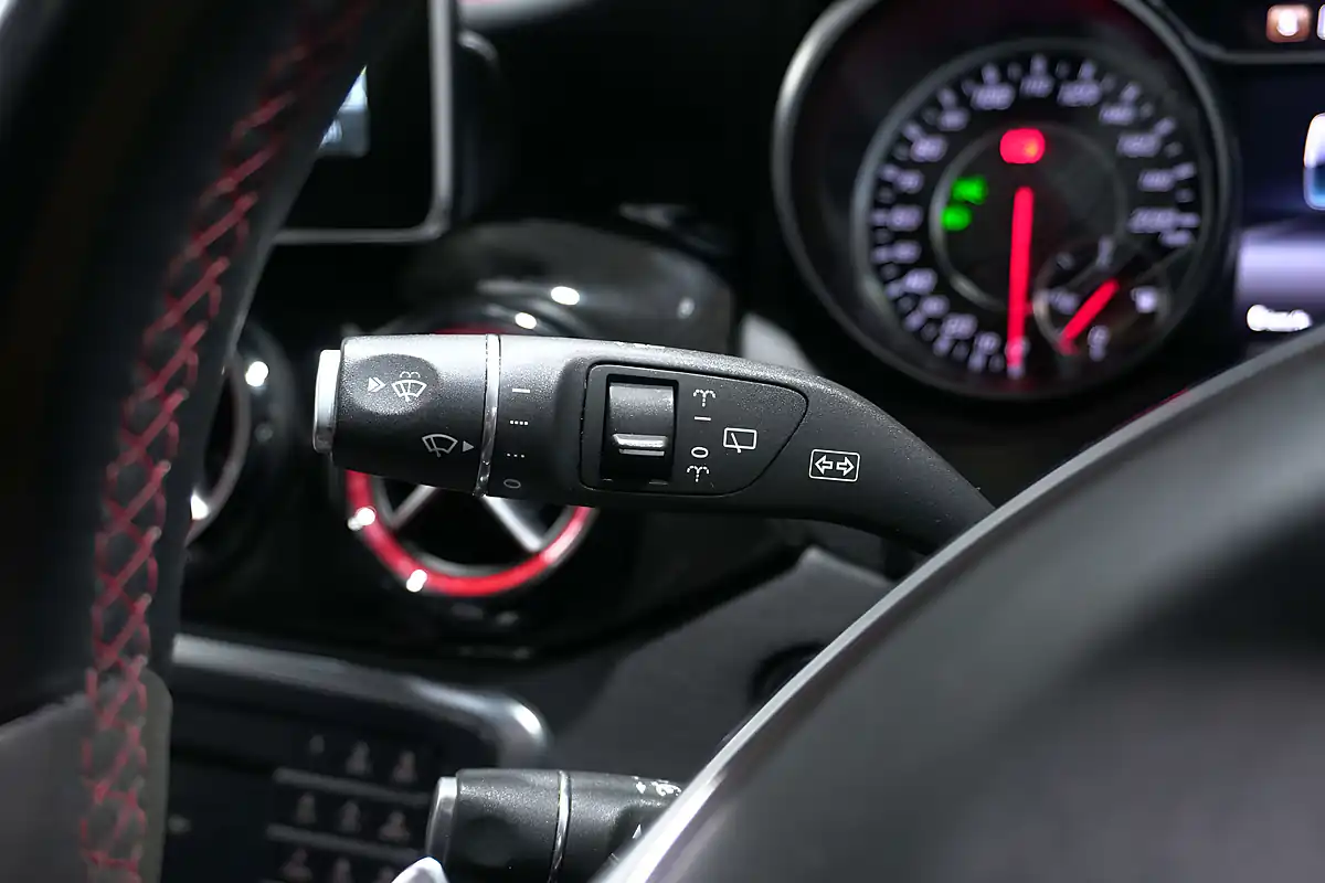 Used 2016 Mercedes CLA45 AMG Shooting Brake Cirrus White - Interior and Exterior details 20
