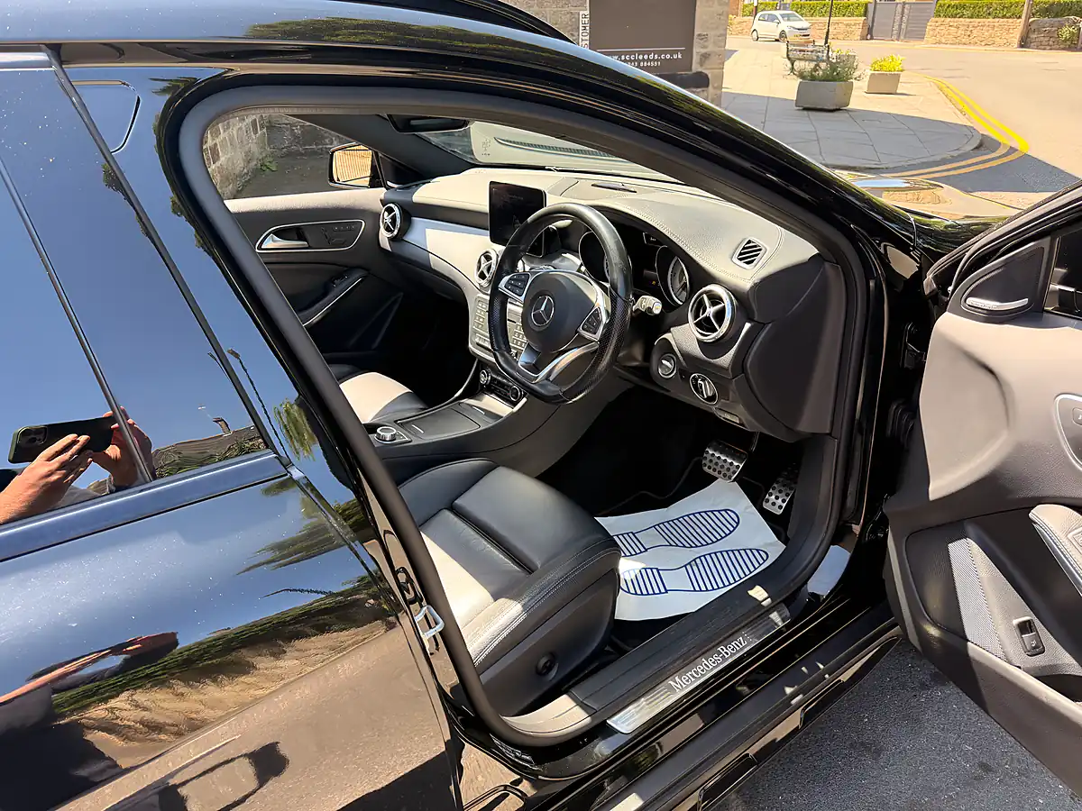 Used 2016 Mercedes Gla AMG Line Premium Plus Night Edition Cosmos Black - Interior and Exterior details 12