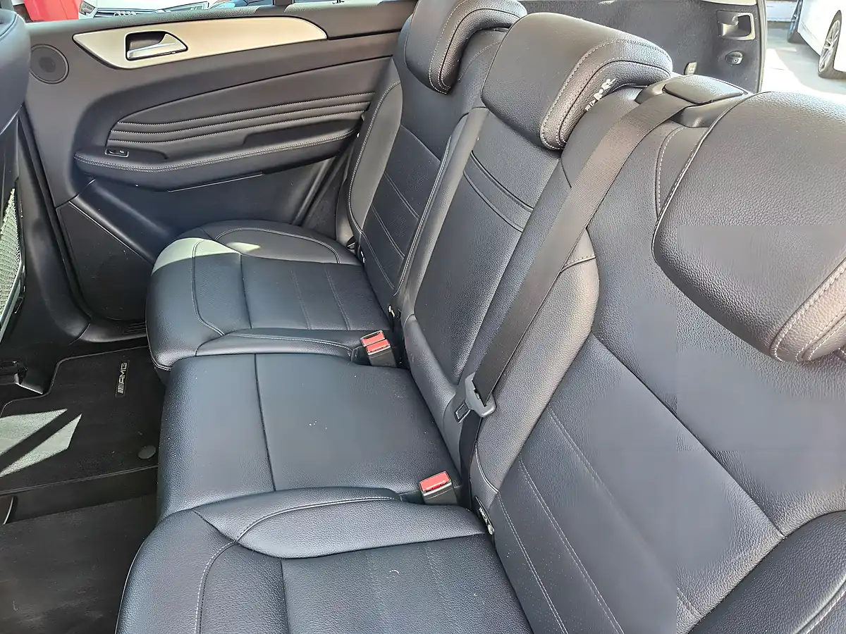 Used 2016 Mercedes GLE350 AMG Line White - Interior and Exterior details 9