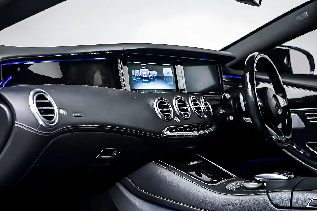 Used 2016 Mercedes S500 AMG Line Premium Diamond White Bright - Interior and Exterior details 14