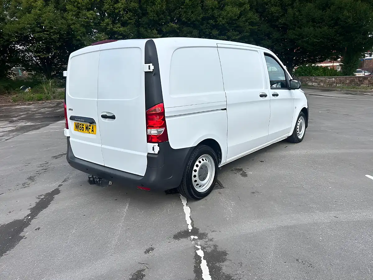 Used 2016 Mercedes Vito White - Interior and Exterior details 6