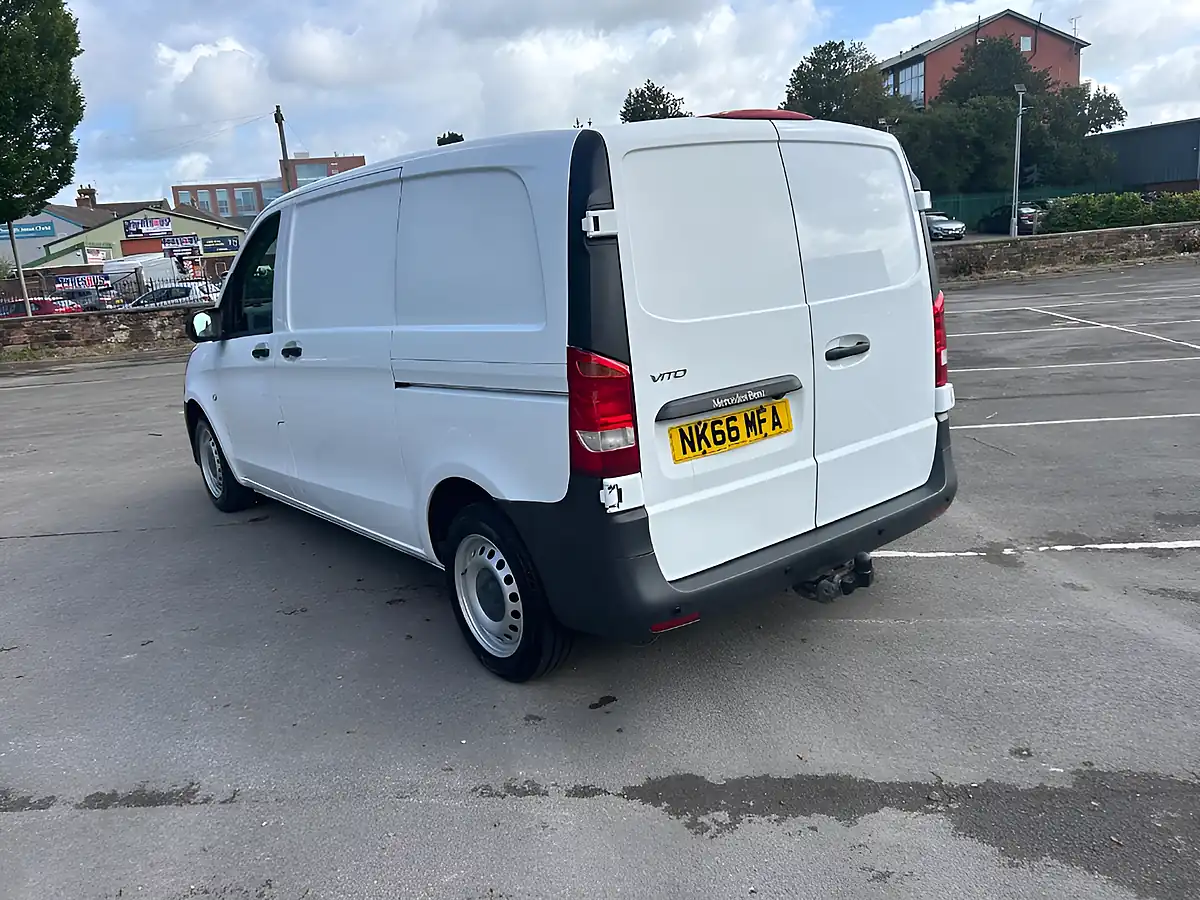 Used 2016 Mercedes Vito White - Interior and Exterior details 7