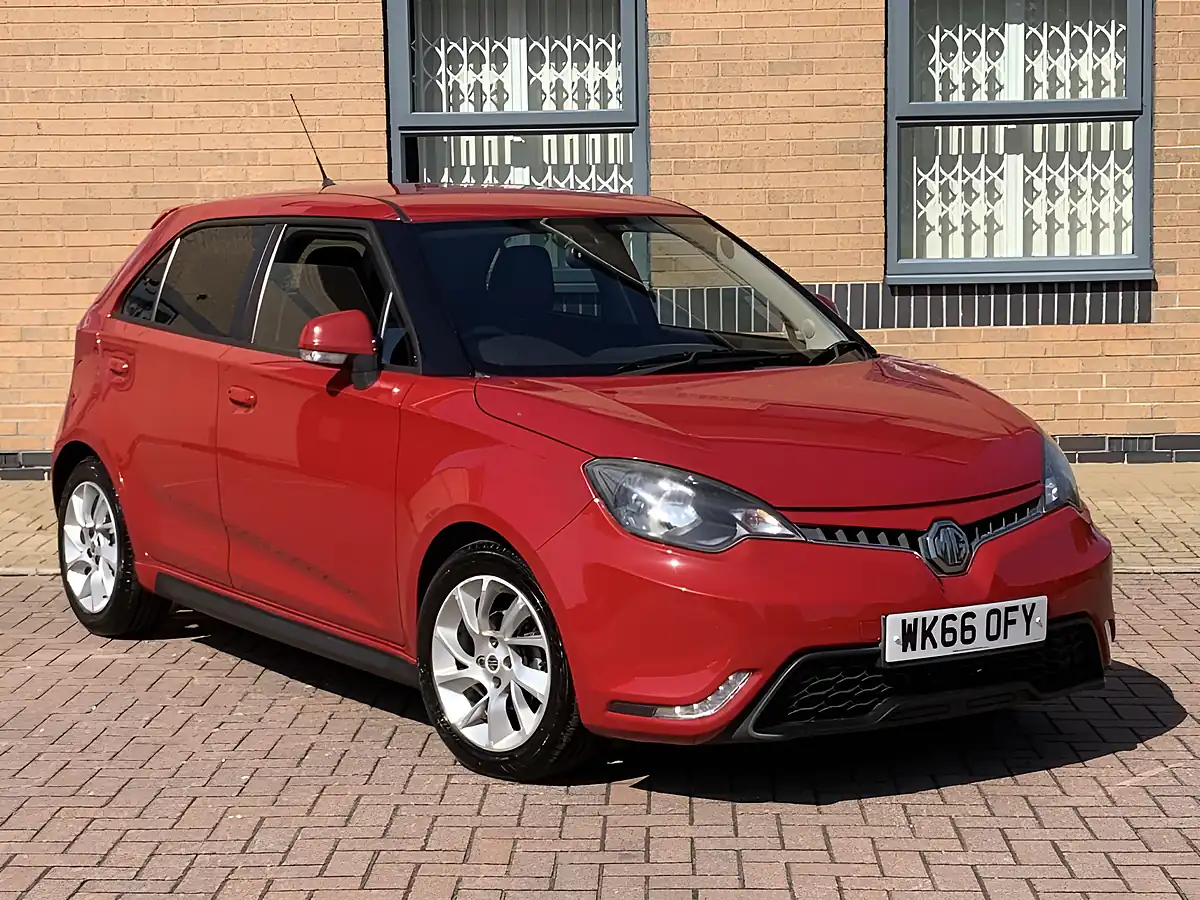 Used 2016 MG MG3 3Form Sport Red - Front View