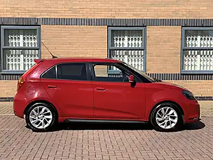 Used 2016 MG MG3 3Form Sport Red - Interior and Exterior details 4