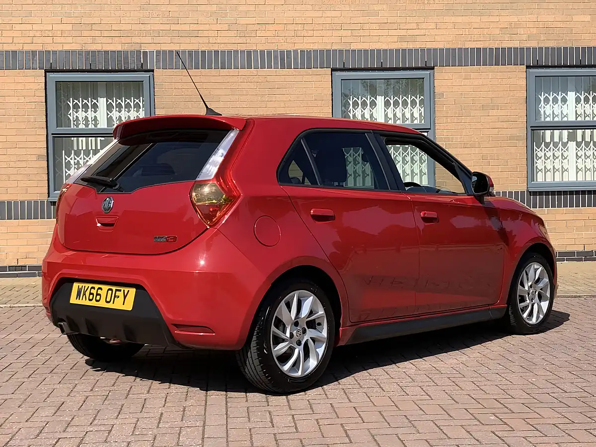 Used 2016 MG MG3 3Form Sport Red - Interior and Exterior details 6