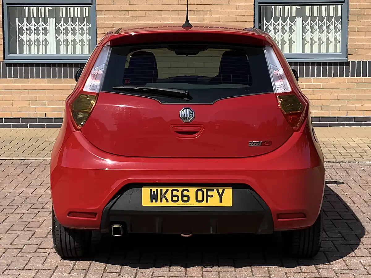 Used 2016 MG MG3 3Form Sport Red - Interior and Exterior details 8