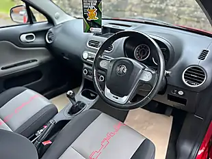 Used 2016 MG MG3 3Style Ruby Red - Interior and Exterior details 14