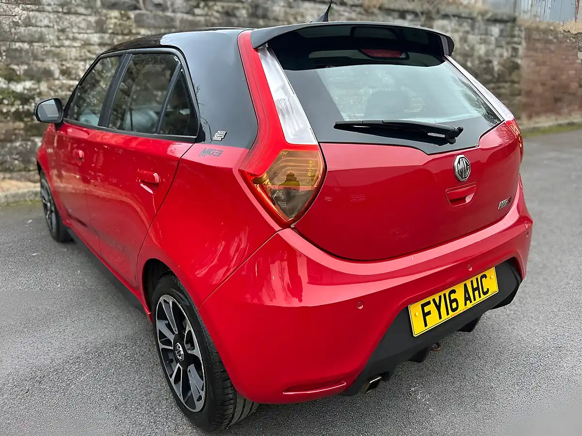 Used 2016 MG MG3 3Style Ruby Red - Interior and Exterior details 6
