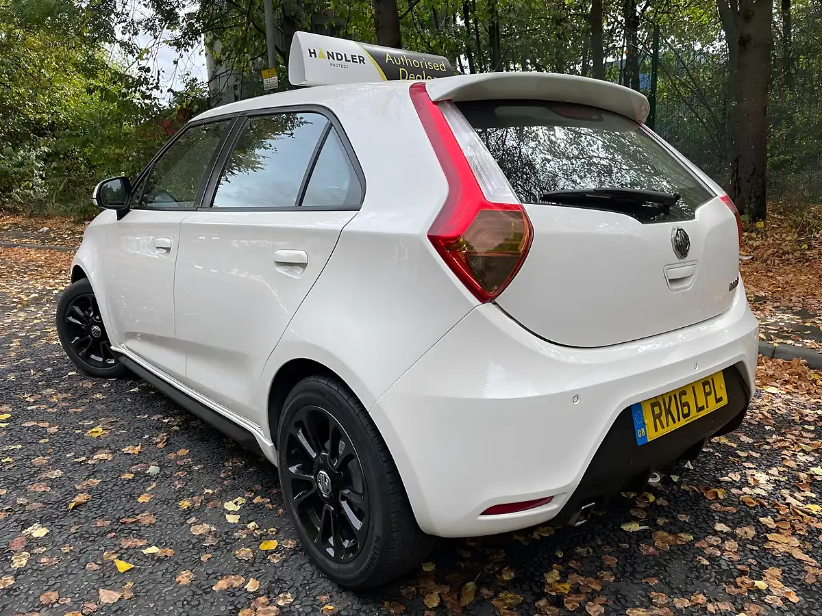 Used 2016 MG MG3 3Style White - Interior and Exterior details 10