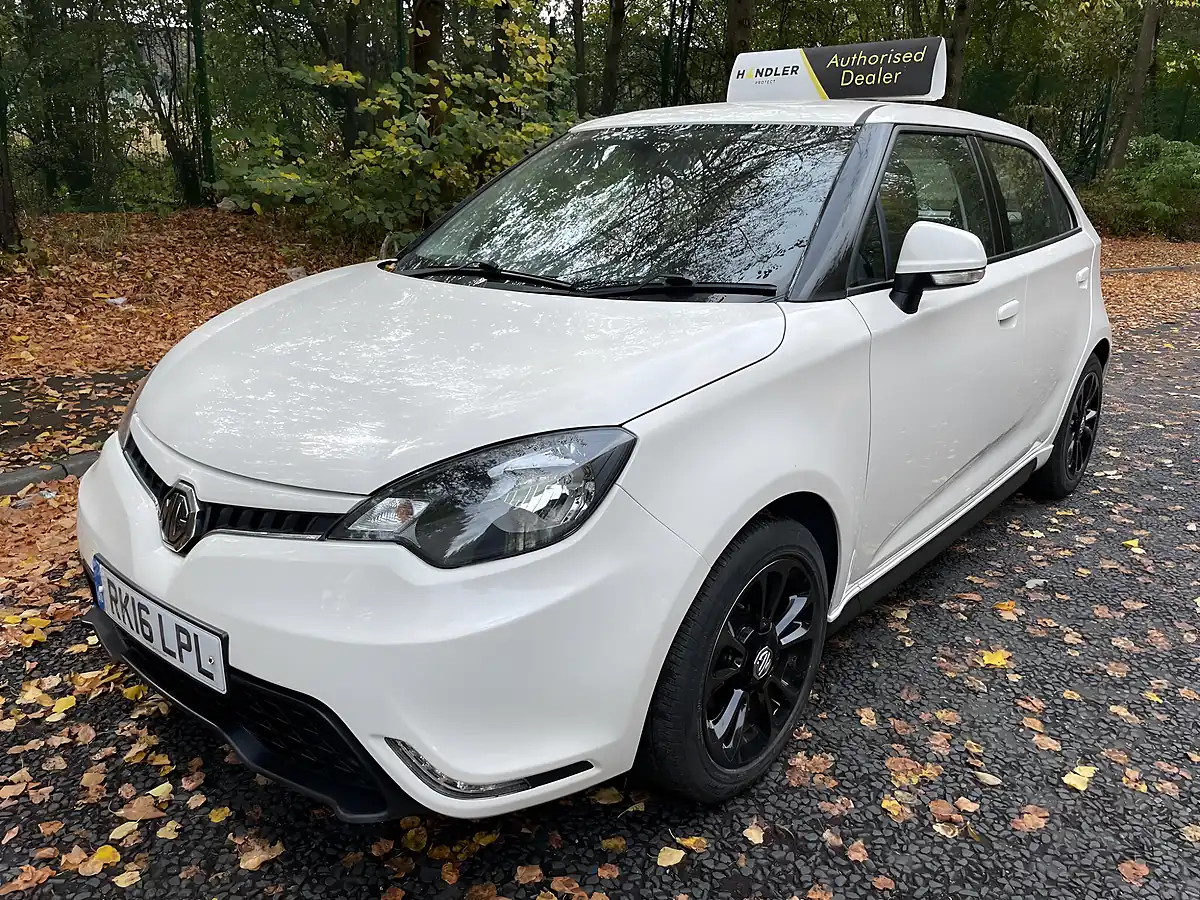 Used 2016 MG MG3 3Style White - Interior and Exterior details 4